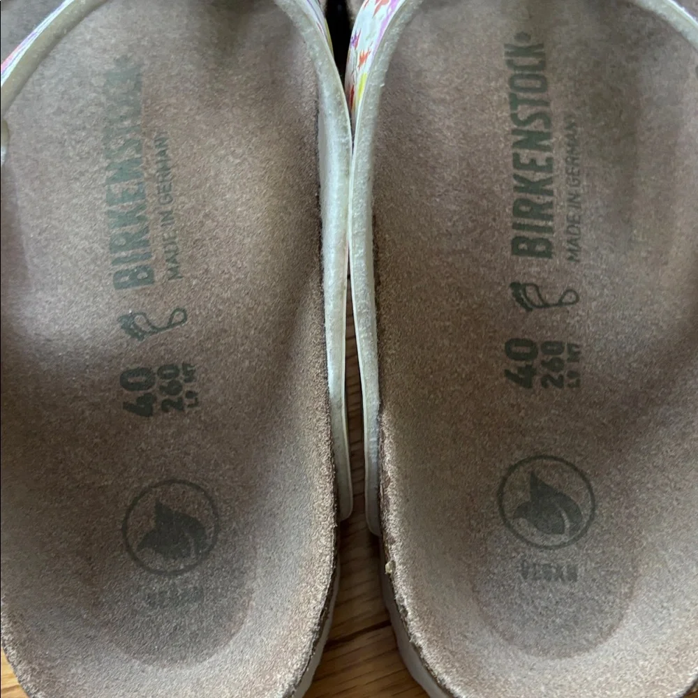 Birkenstock Gizeh Floral Sandals Vegan Leather Size EU 40 9 Women’s Shoes Sz 8.5 - Picture 8 of 8